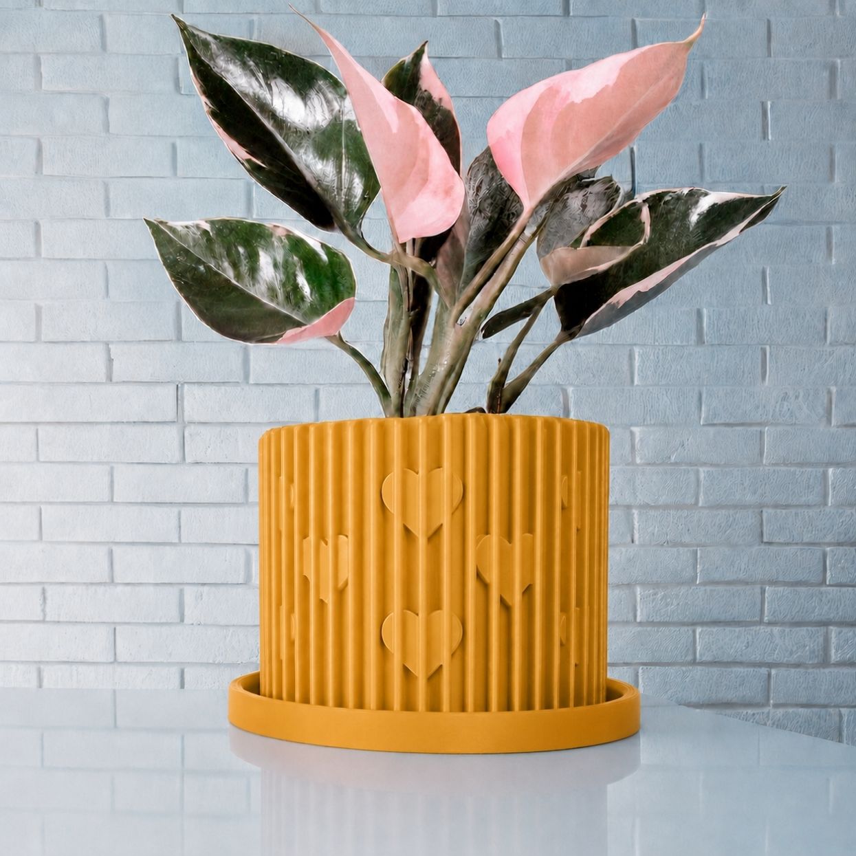 Modern Heart-Shaped Planter with Drainage & Saucer – Unique Valentine’s Day Gift for Plant Lovers, 3d Printed Planter Home Hosting Decor,