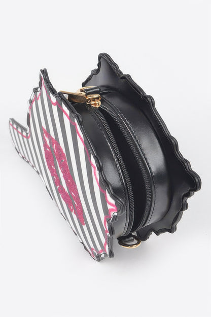 Lips Hair Brush Clutch - Meta Description